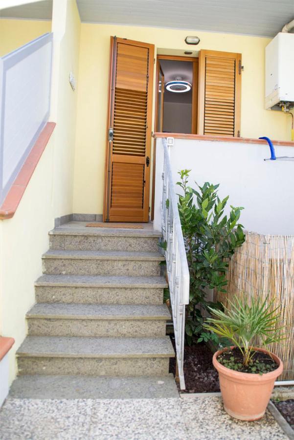 Casa d'aMare - a 600 mt dalla spiaggia Follonica Esterno foto